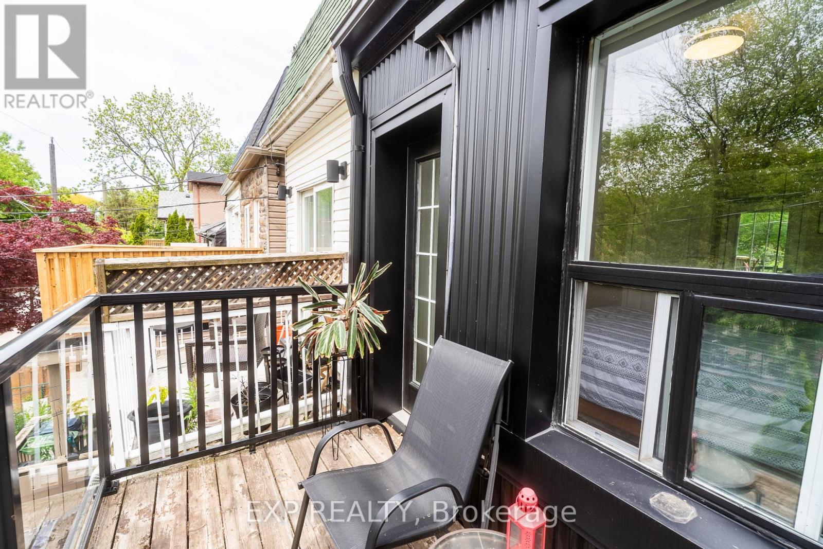 Photo 1 of 819 Craven Road, Toronto ON