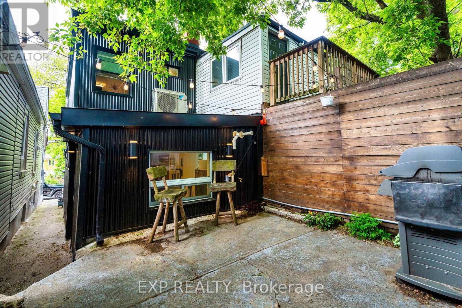 Photo 8 of 819 Craven Road, Toronto ON