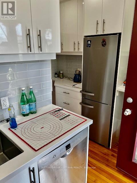 Kitchen with appliances