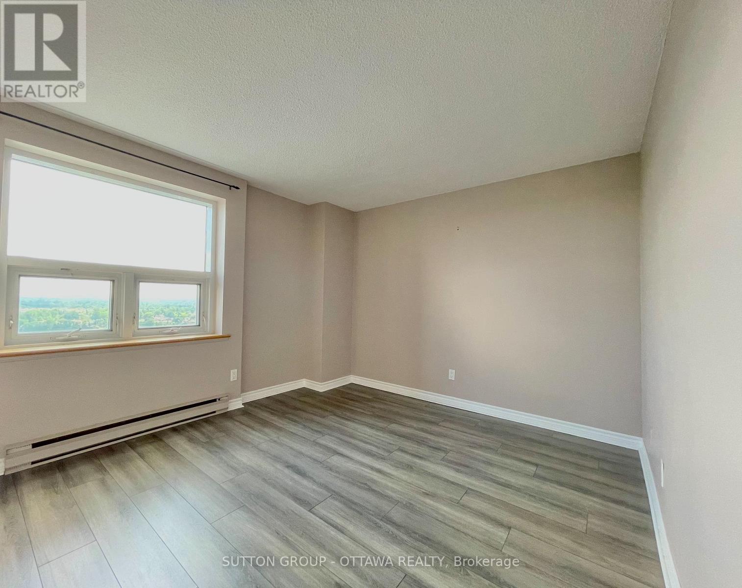 Photo 11 of 1908 900 Dynes Road, Ottawa ON