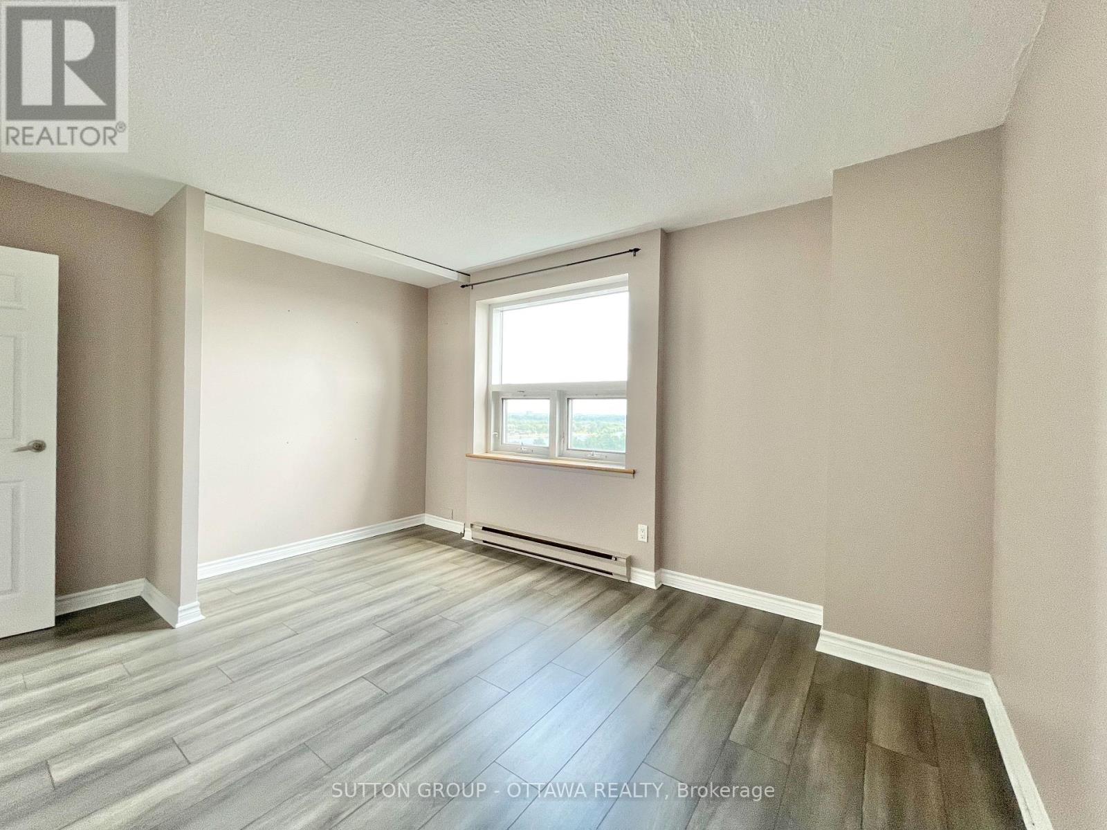 Photo 12 of 1908 900 Dynes Road, Ottawa ON