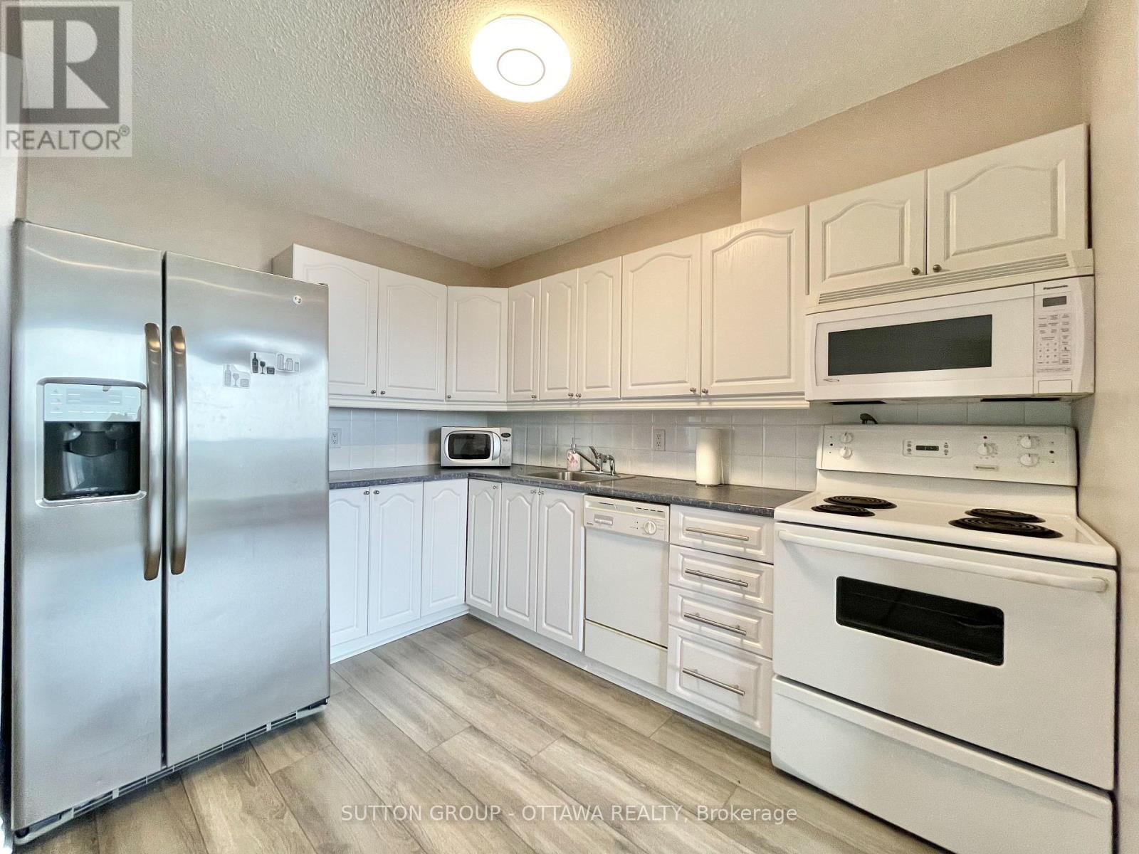 Photo 6 of 1908 900 Dynes Road, Ottawa ON