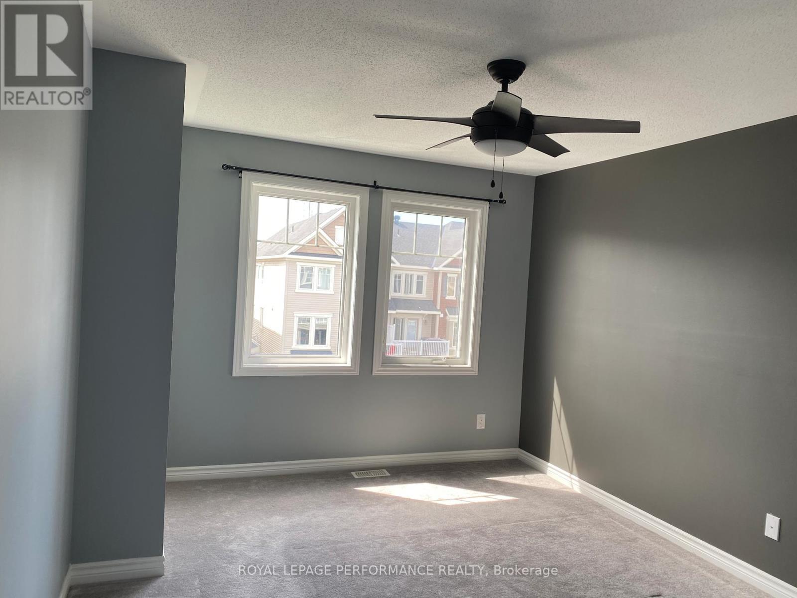 Photo 12 of 108 Helenium Lane, Ottawa ON