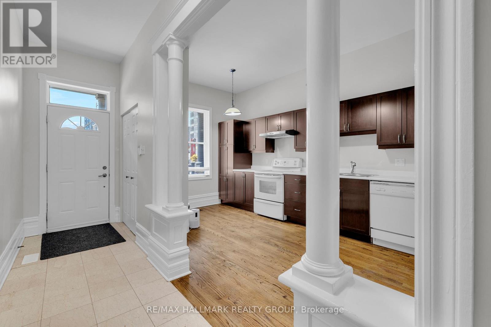 121 York