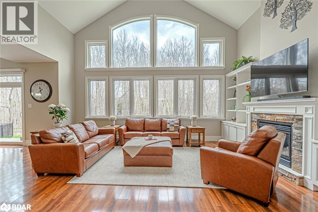 Photo 12 of 2 Sumach Court, Wasaga Beach ON