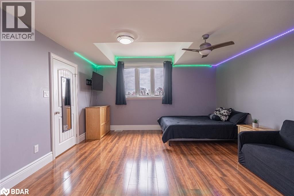 Photo 18 of 2 Sumach Court, Wasaga Beach ON