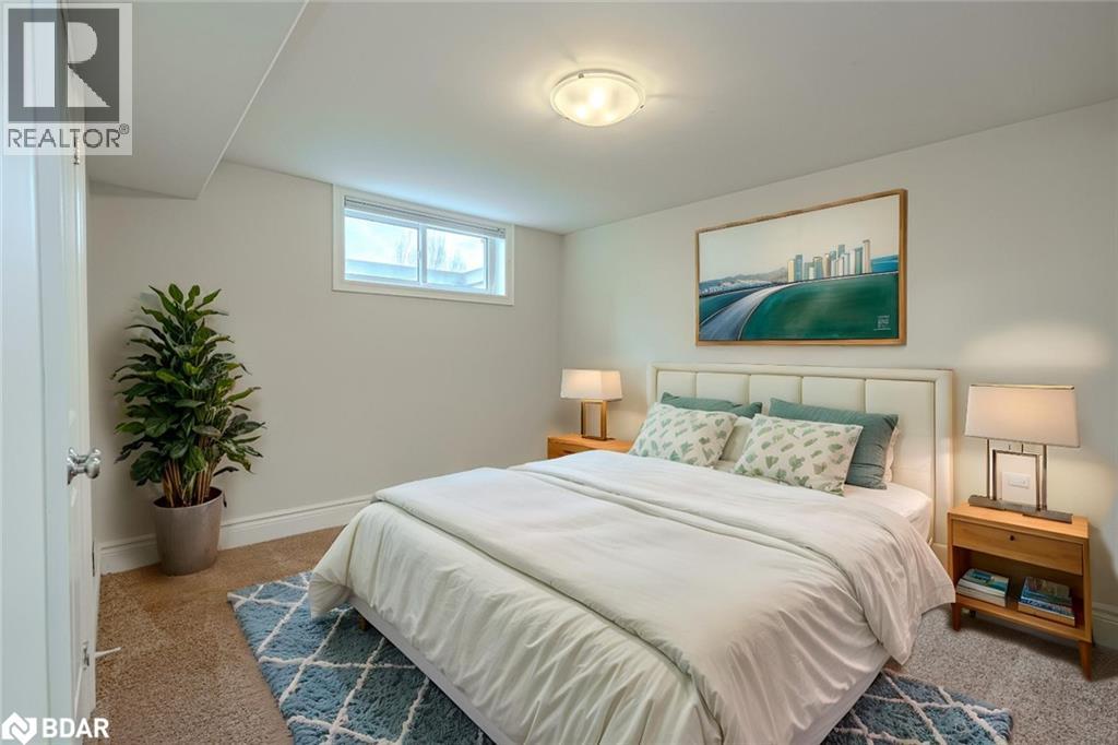 Photo 24 of 2 Sumach Court, Wasaga Beach ON