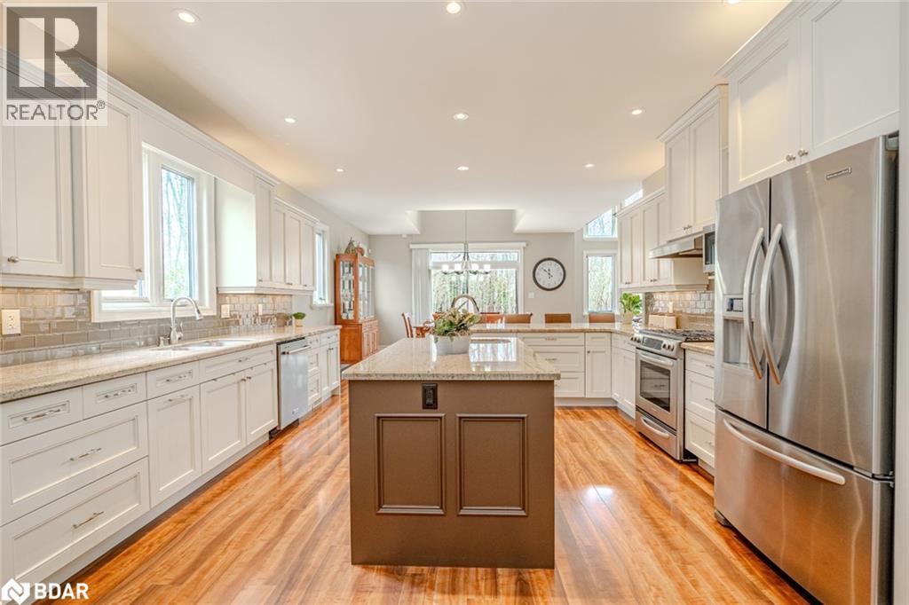 Photo 6 of 2 Sumach Court, Wasaga Beach ON