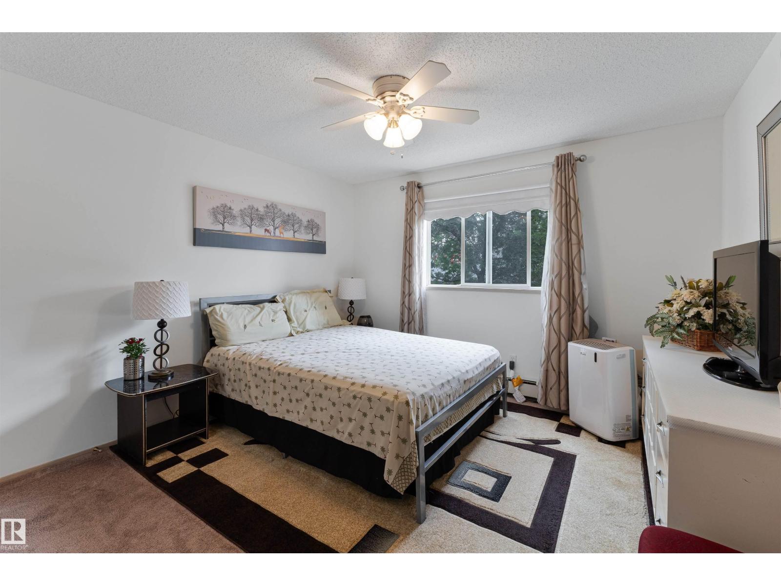 Photo 13 of 204 4220 139 Av Nw, Edmonton AB