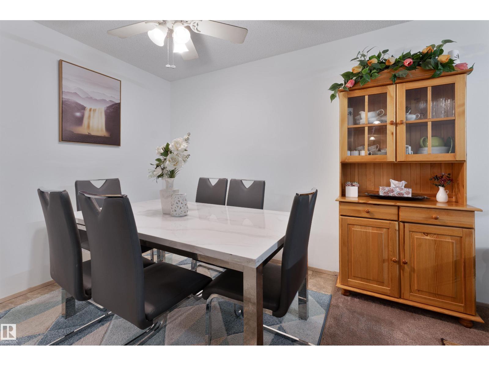 Photo 11 of 204 4220 139 Av Nw, Edmonton AB