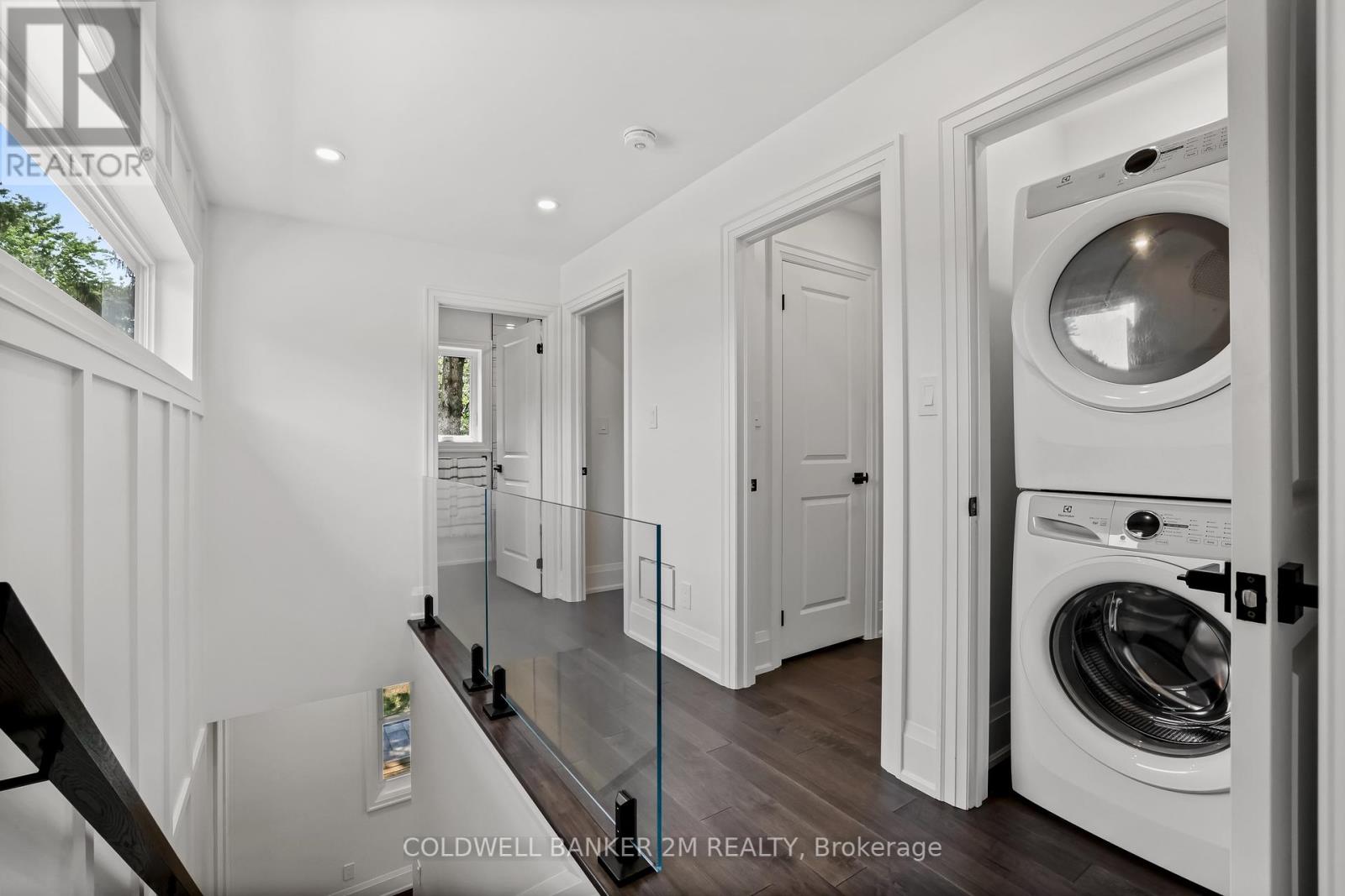 Photo 18 of 128 Buckingham Avenue, Oshawa ON