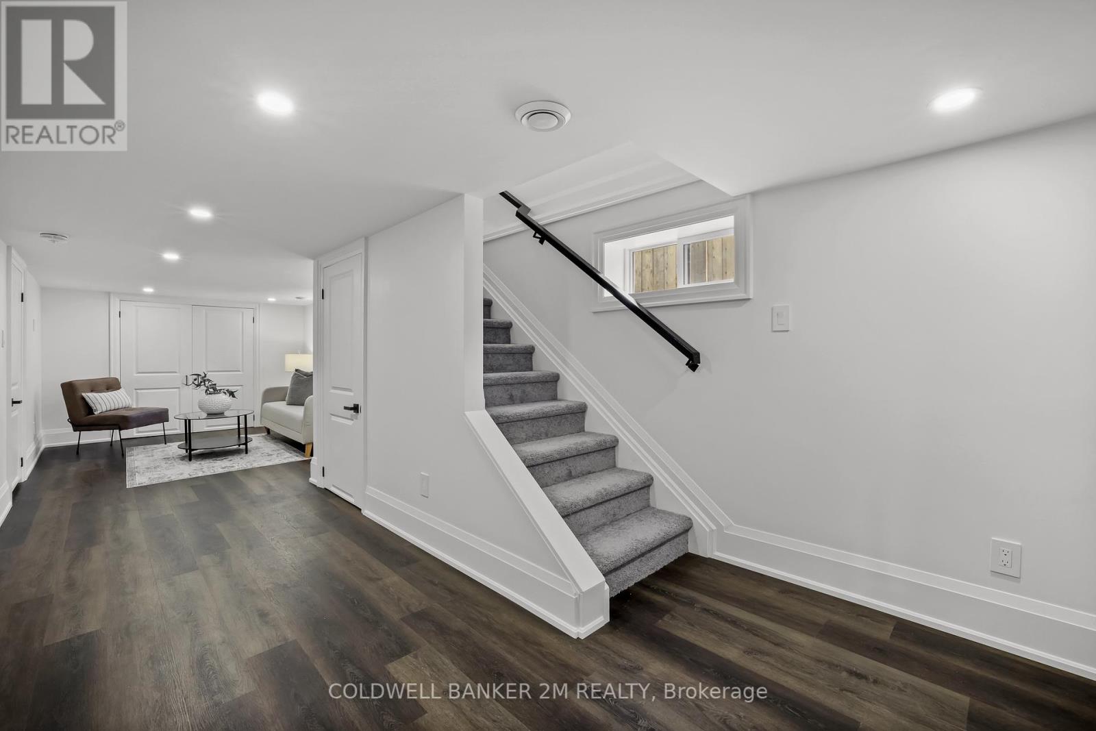 Photo 27 of 128 Buckingham Avenue, Oshawa ON