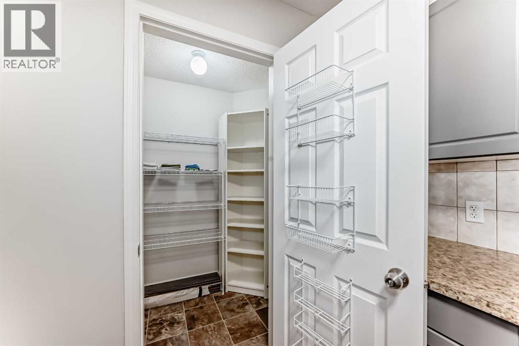 Photo 11 of 312 1010 Railway Street, Crossfield AB