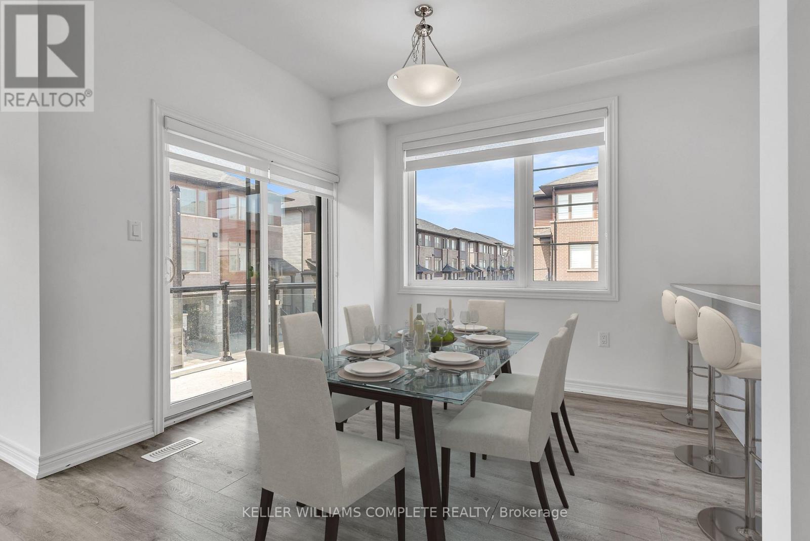 Photo 6 of 72 575 Woodward Avenue, Hamilton ON