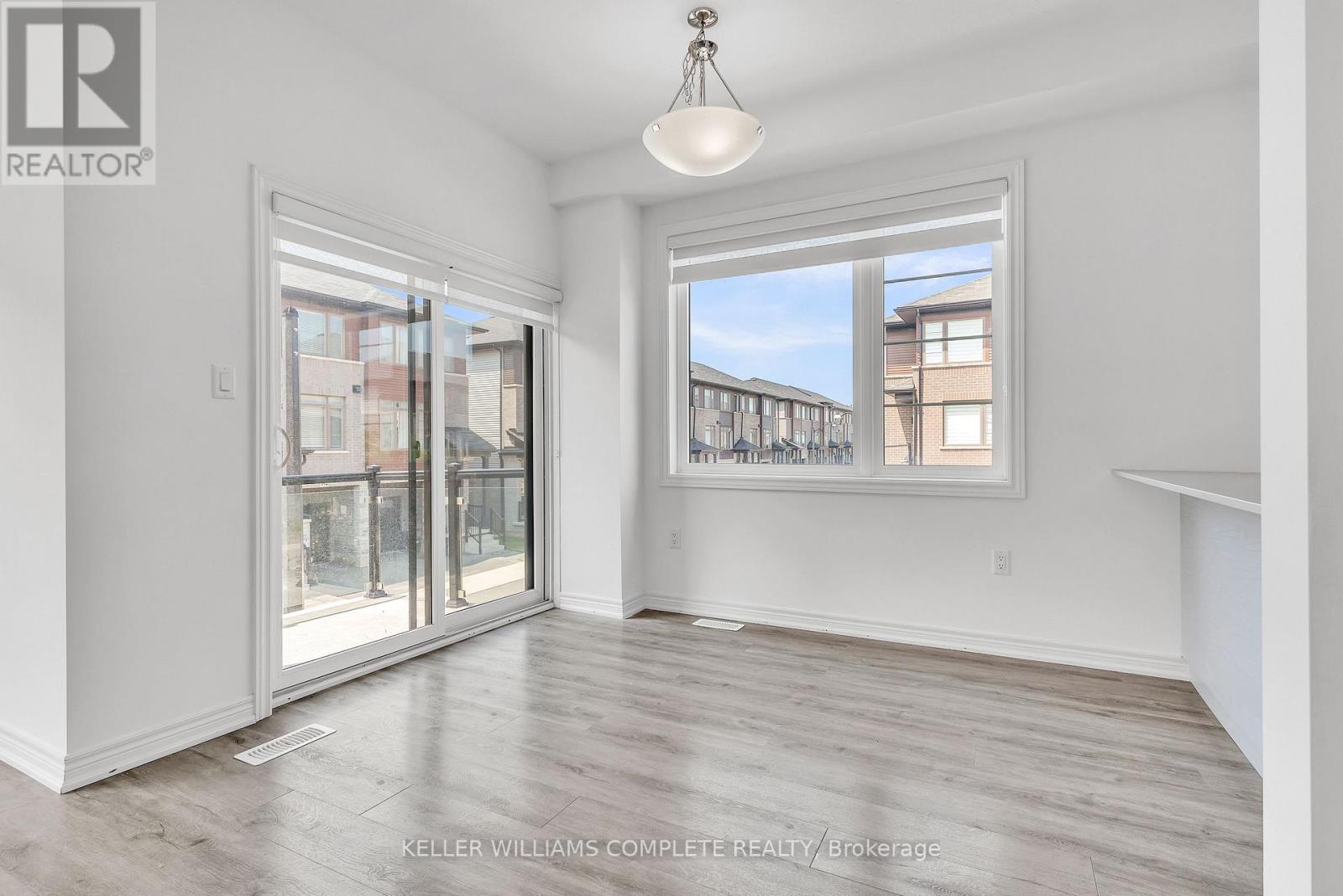 Photo 27 of 72 575 Woodward Avenue, Hamilton ON
