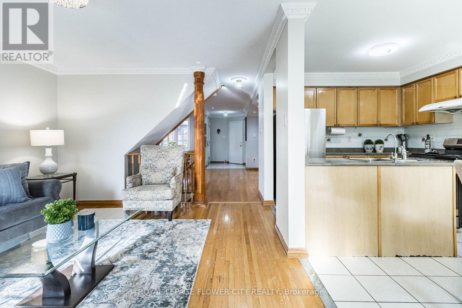 Photo 15 of 51 Blue Whale Boulevard, Brampton ON