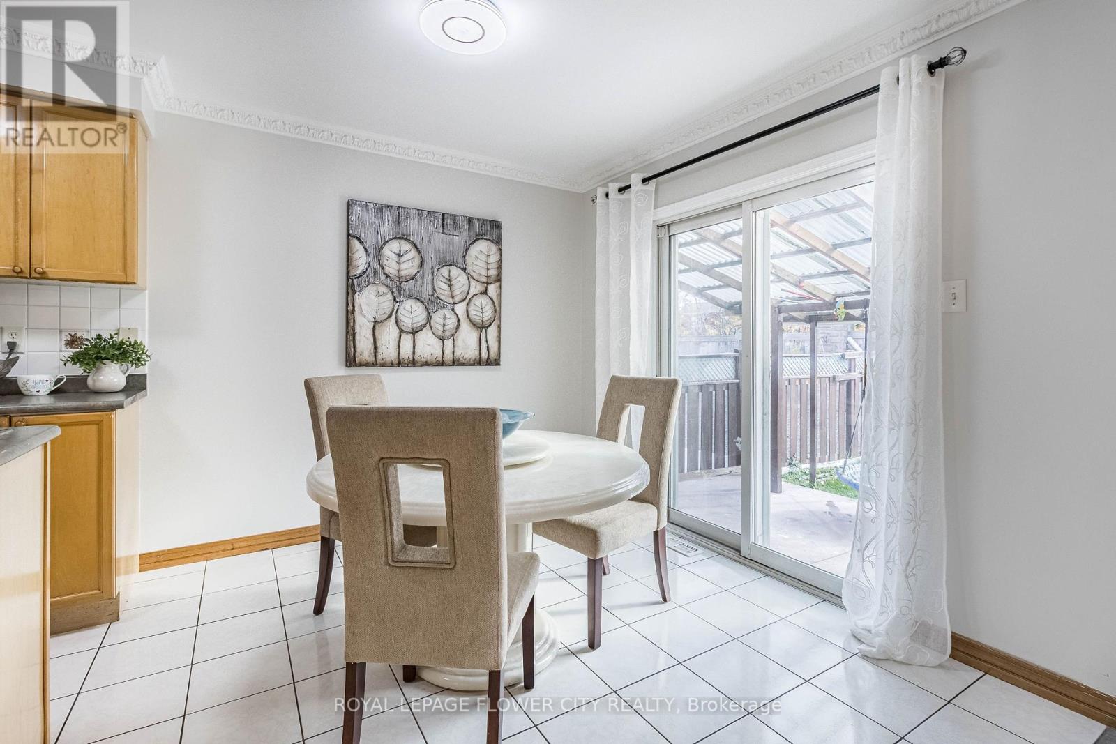 Photo 19 of 51 Blue Whale Boulevard, Brampton ON