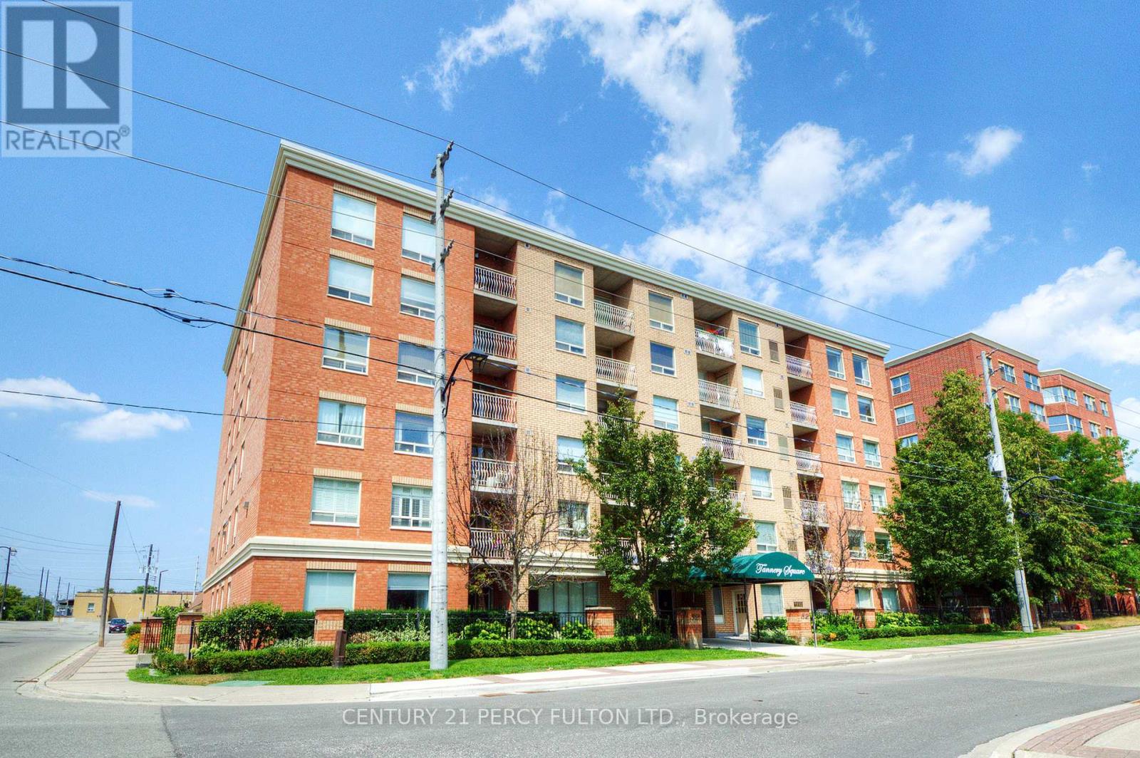 Photo 23 of 307 32 Tannery Street, Mississauga ON