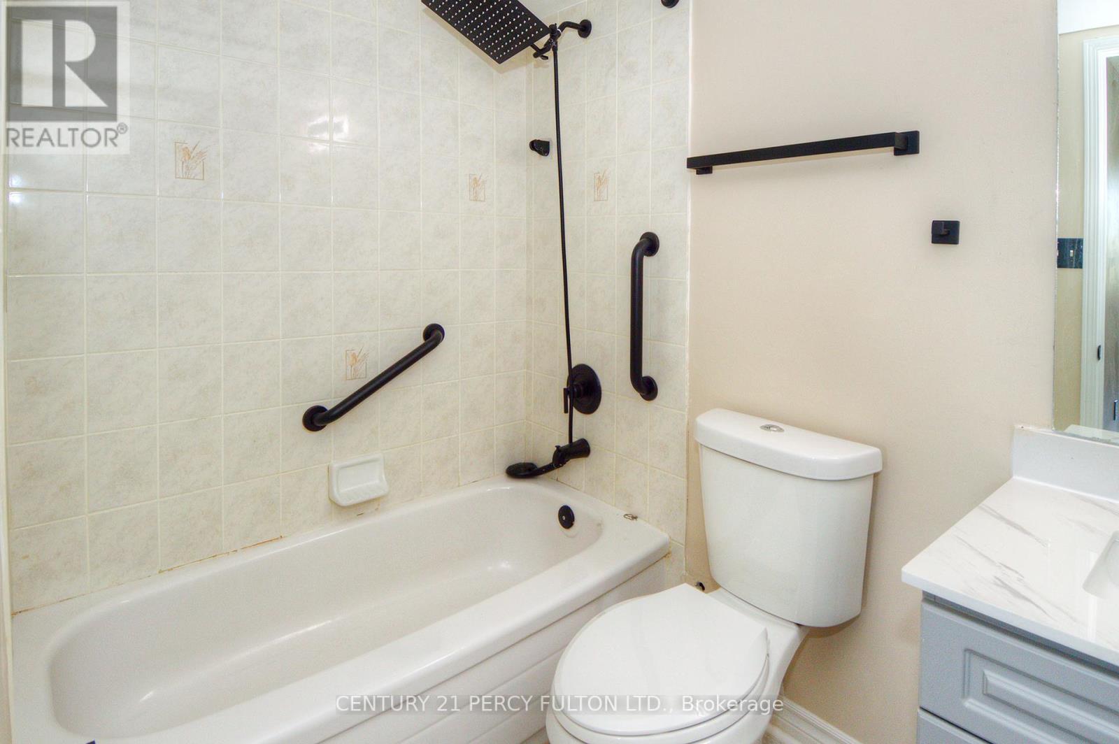 Photo 6 of 307 32 Tannery Street, Mississauga ON