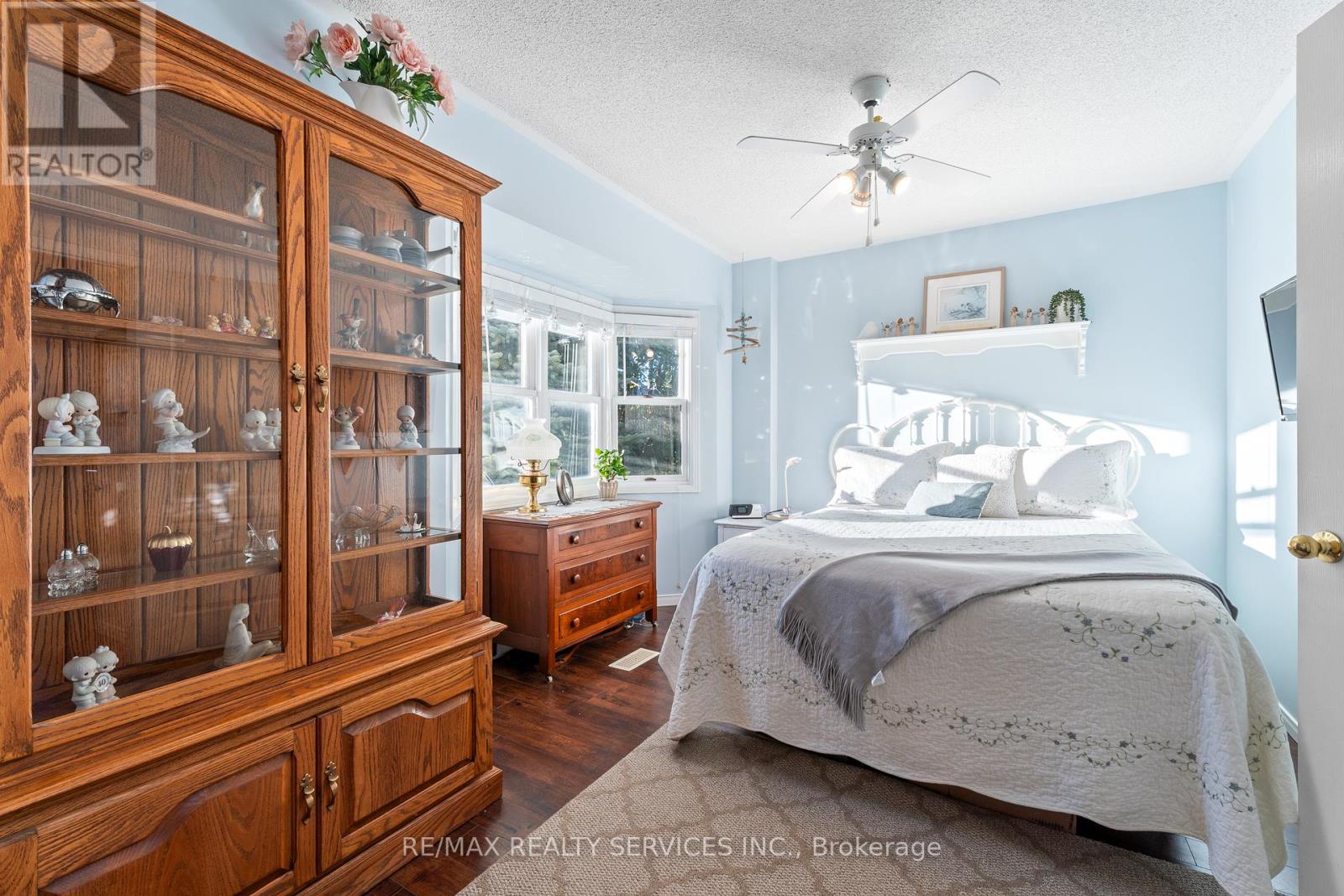 Photo 22 of 310 Dogwood Street, Orangeville ON
