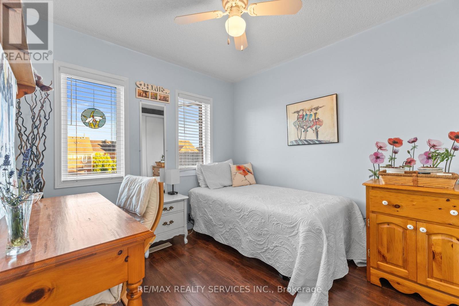 Photo 25 of 310 Dogwood Street, Orangeville ON