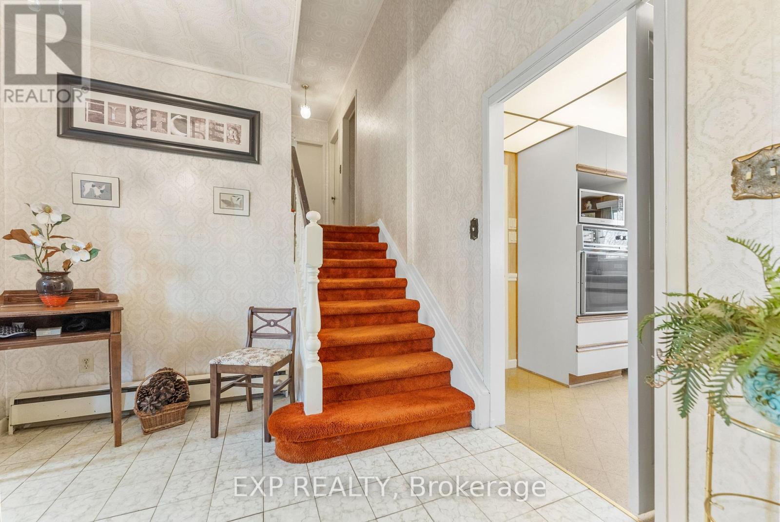 Photo 12 of 301 Opeongo Road, Renfrew ON
