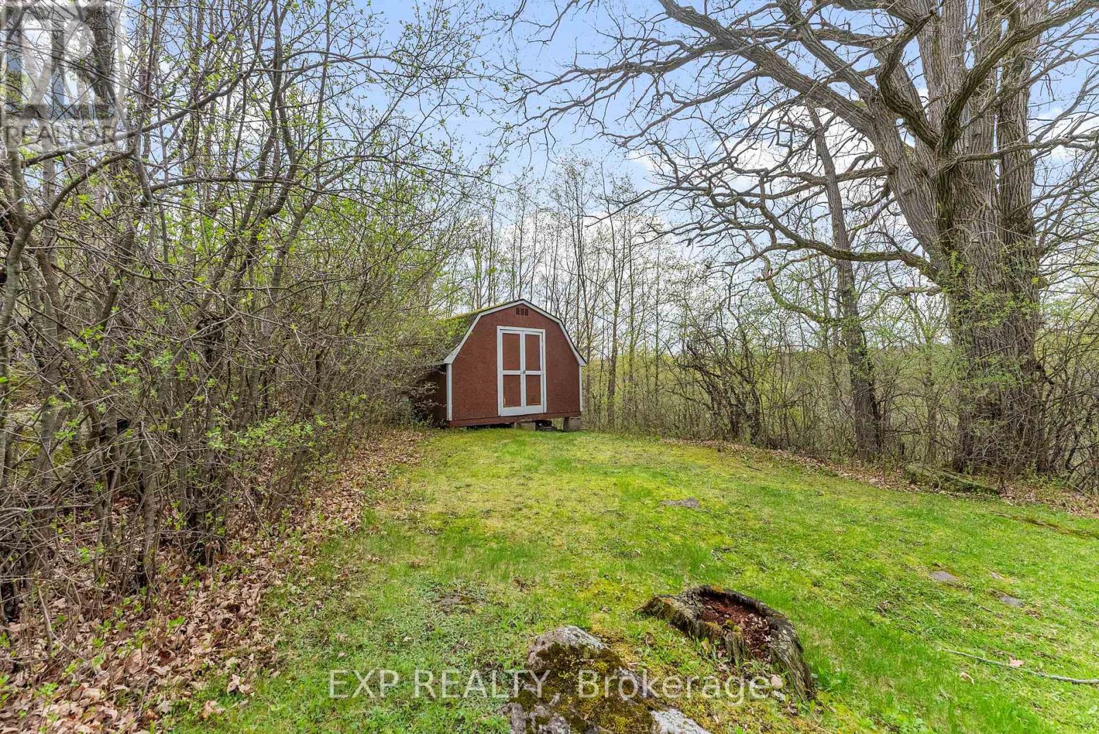 Photo 9 of 301 Opeongo Road, Renfrew ON