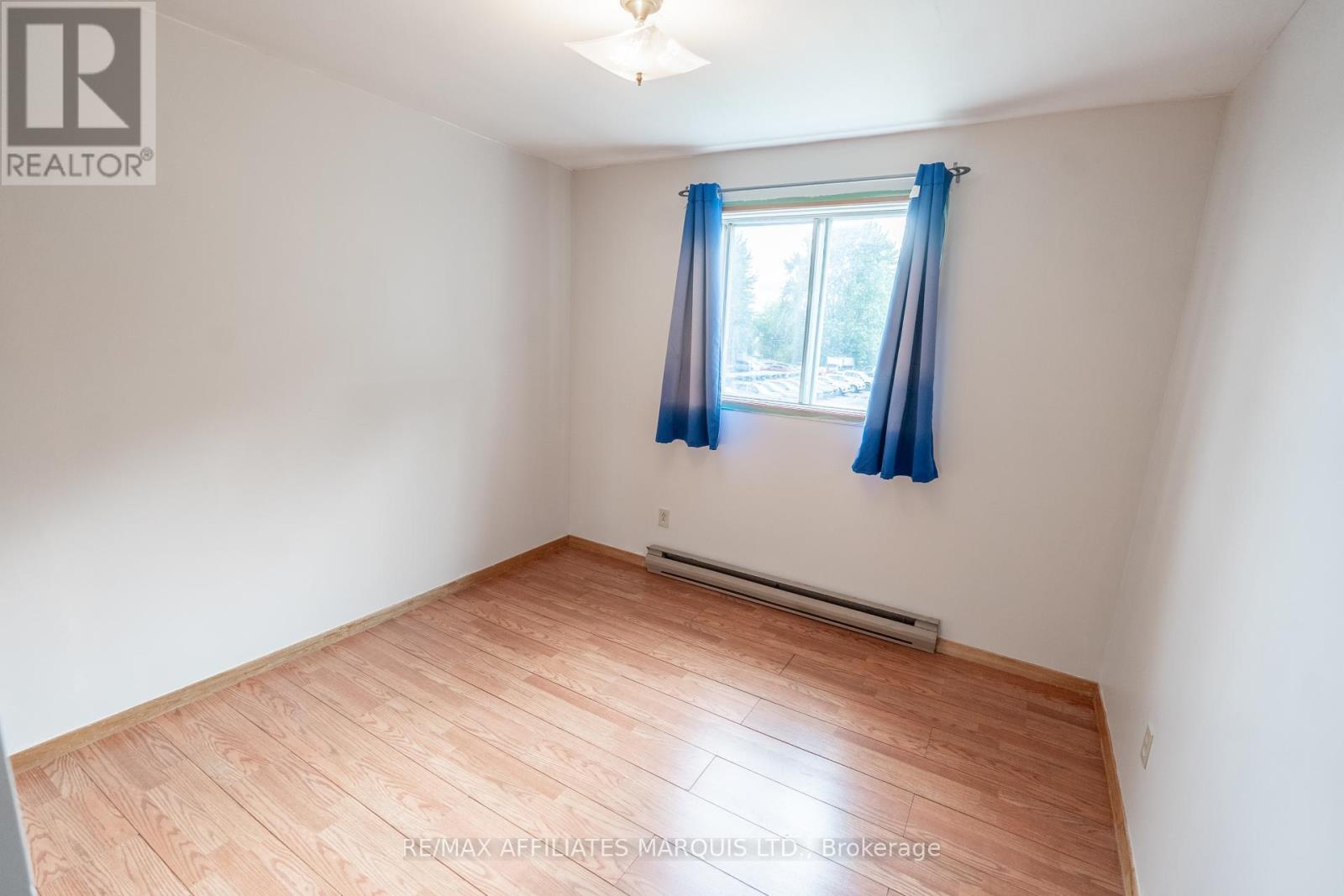 Photo 10 of 714 716 Pitt Street, Cornwall ON