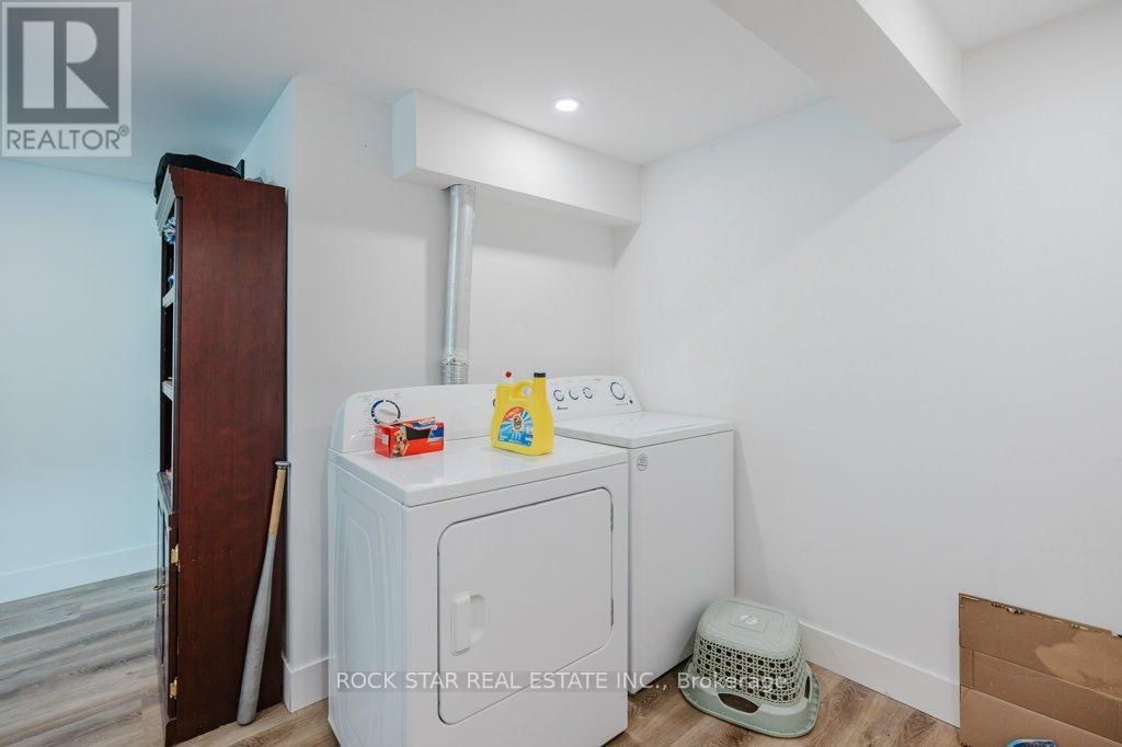 Photo 11 of Lower 859 Upper Ottawa Street, Hamilton ON