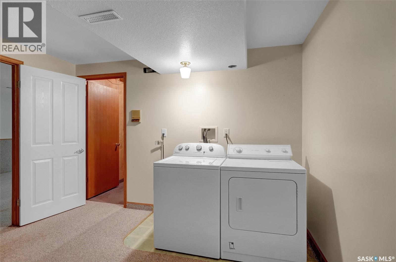 Photo 43 of 1055 7th Avenue Sw, Moose Jaw SK