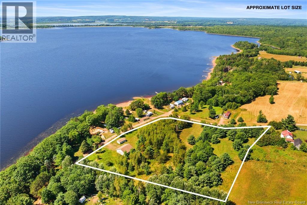 Photo 10 of 34 Washademoak Lane, Cambridgenarrows NB