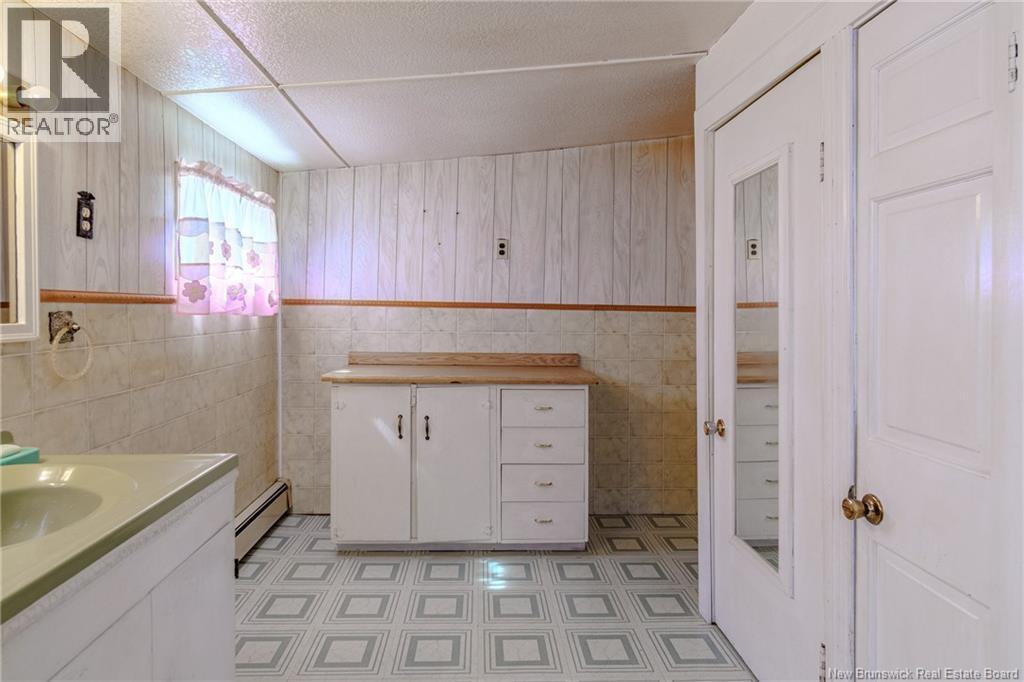 Photo 18 of 144 Cottage Road, Saint John NB