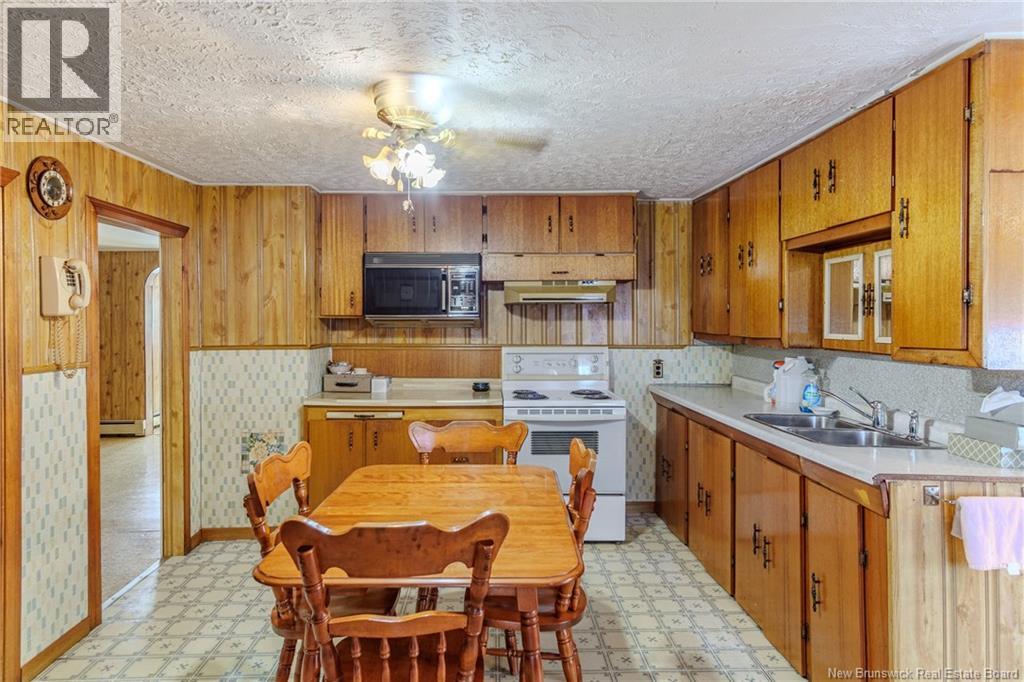 Photo 8 of 144 Cottage Road, Saint John NB