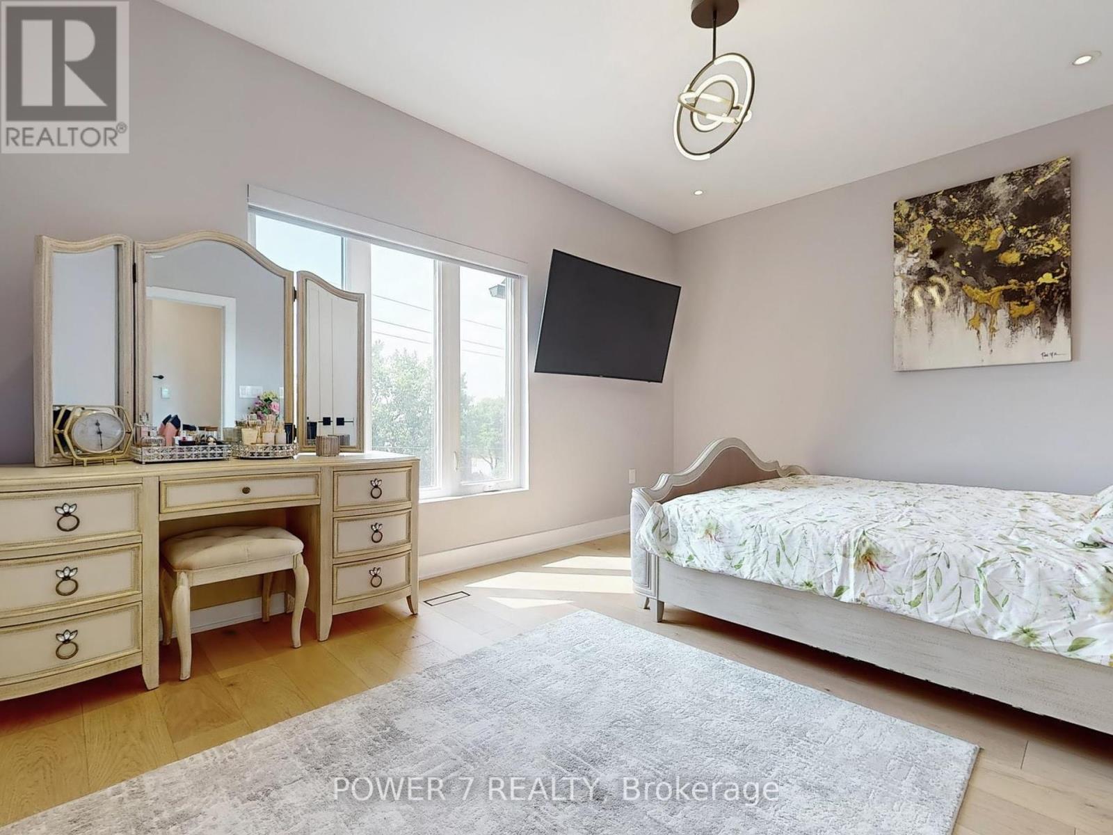 Photo 26 of 34 Dresden Road, Toronto ON