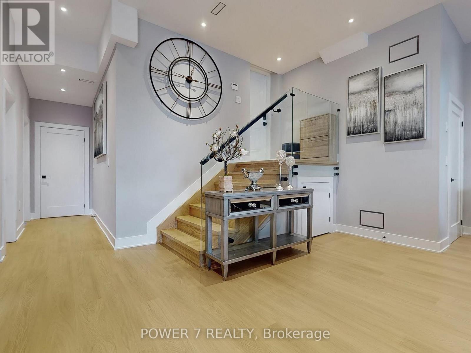 Photo 31 of 34 Dresden Road, Toronto ON