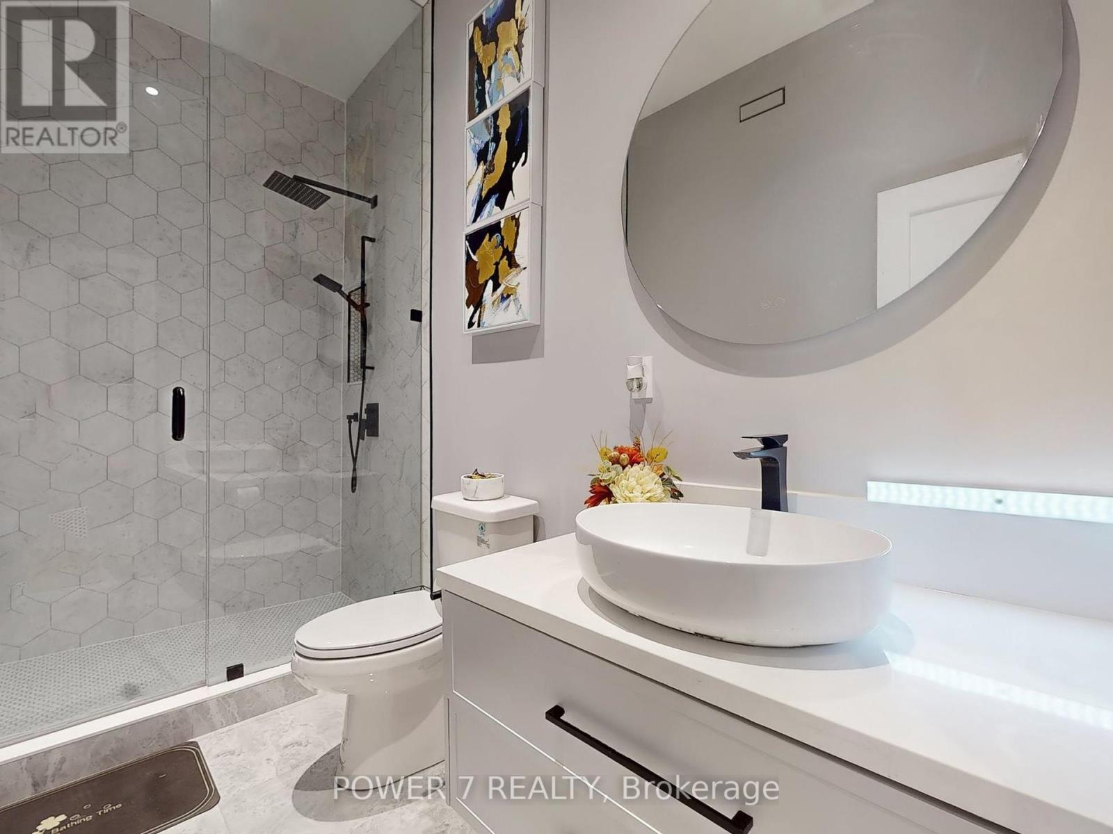 Photo 40 of 34 Dresden Road, Toronto ON