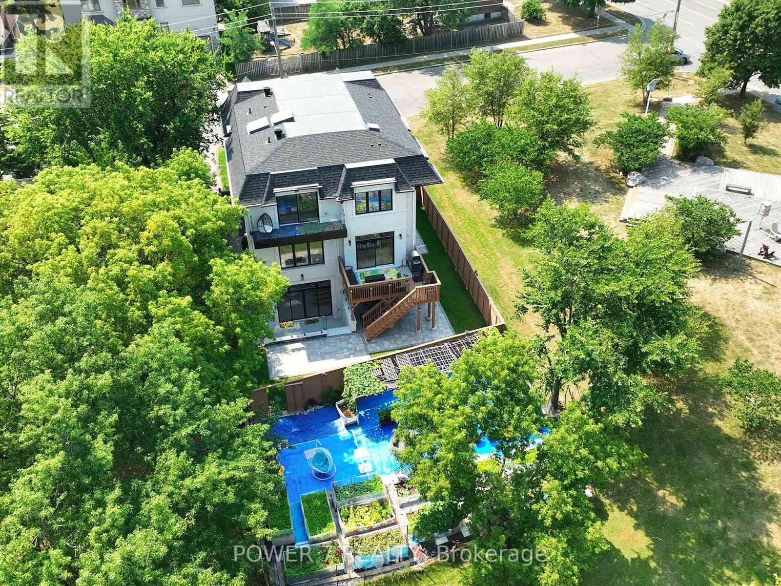 Photo 49 of 34 Dresden Road, Toronto ON