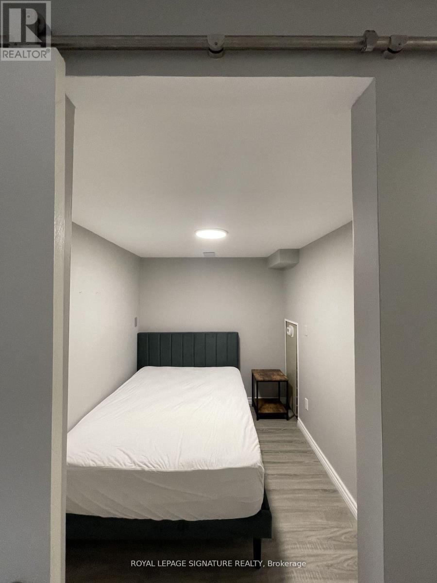 Photo 4 of 308 456 College Street, Toronto ON