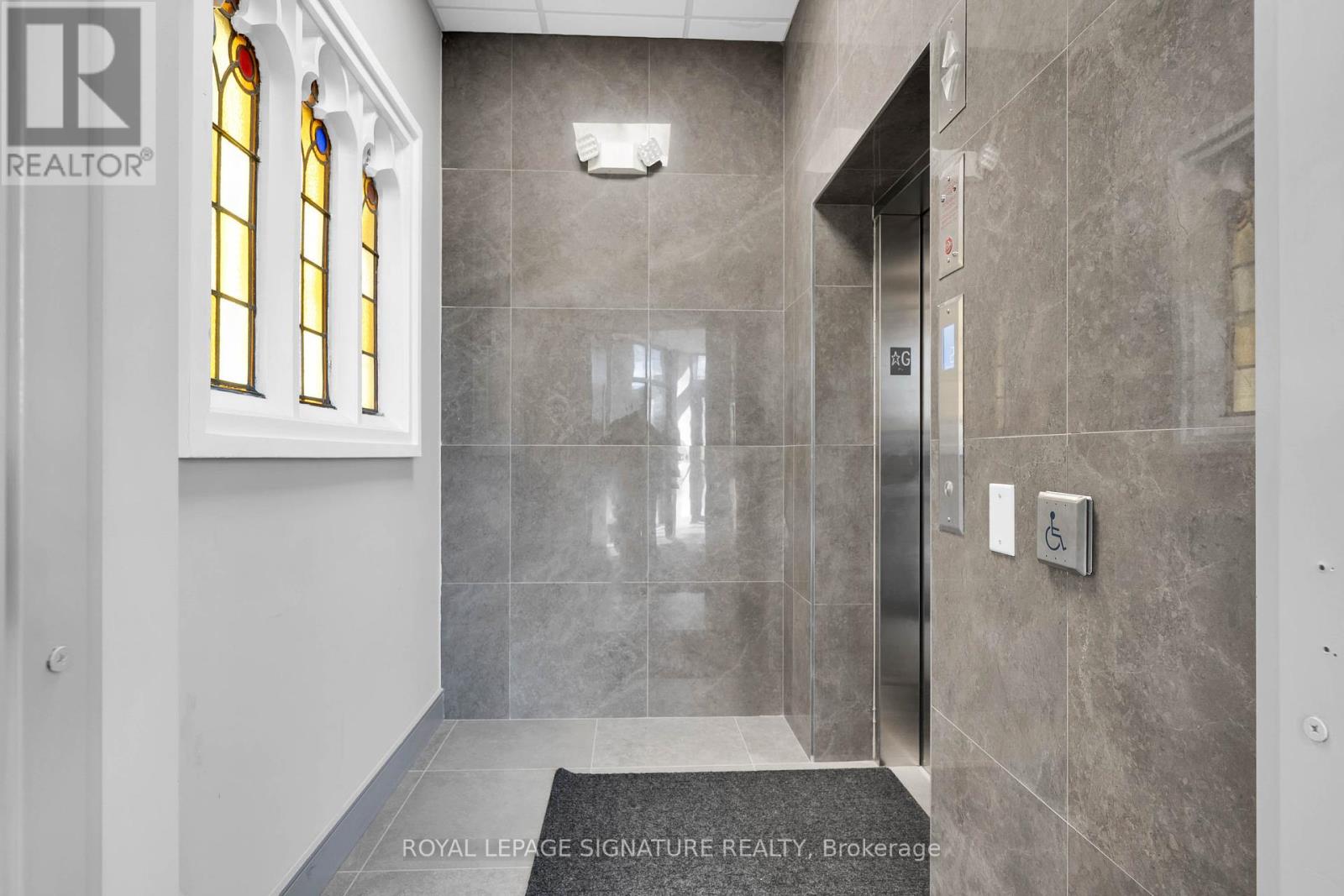 Photo 16 of Lower 95 Jonesville Crescent, Toronto ON