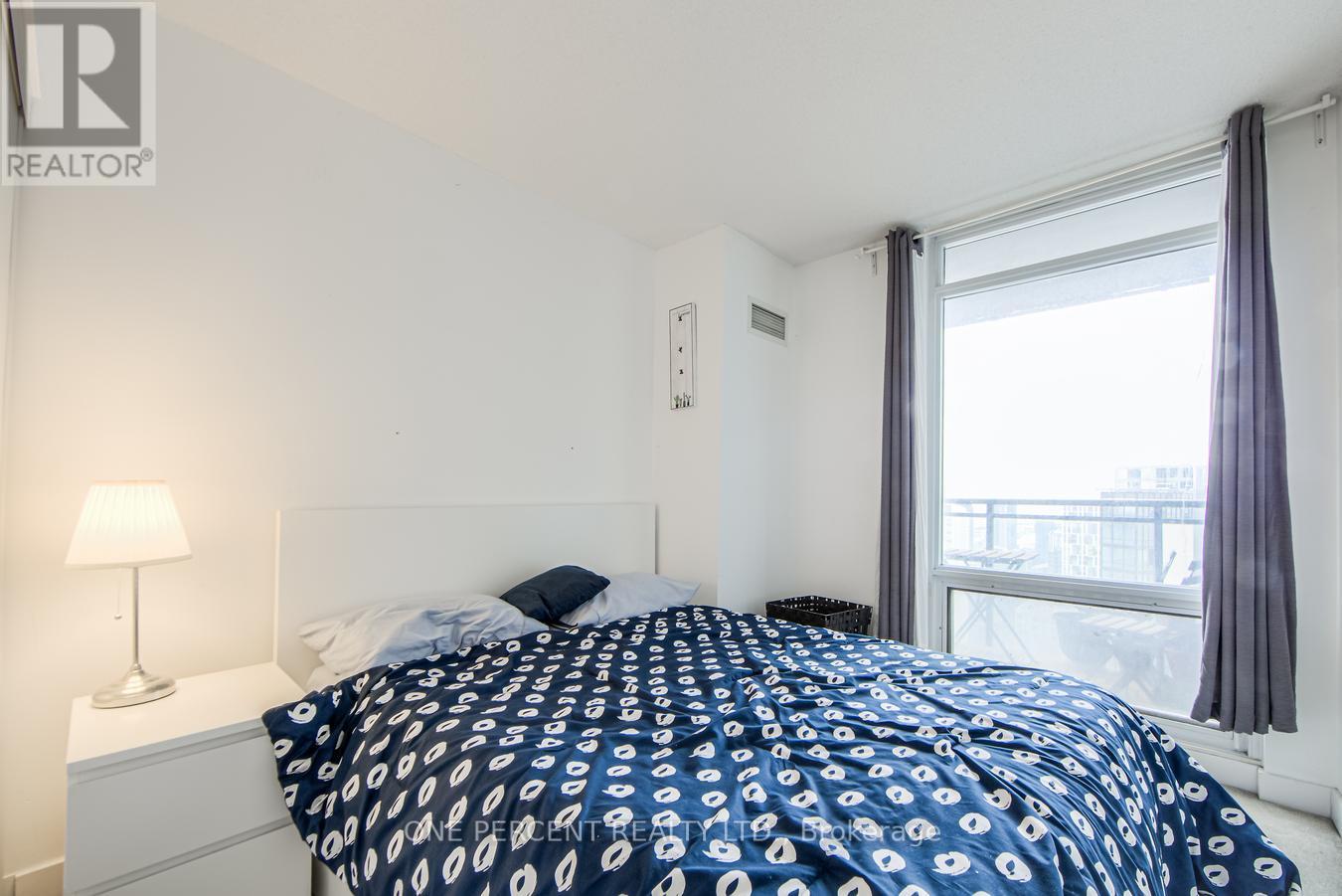 Photo 31 of 5007 25 Telegram Mews, Toronto ON