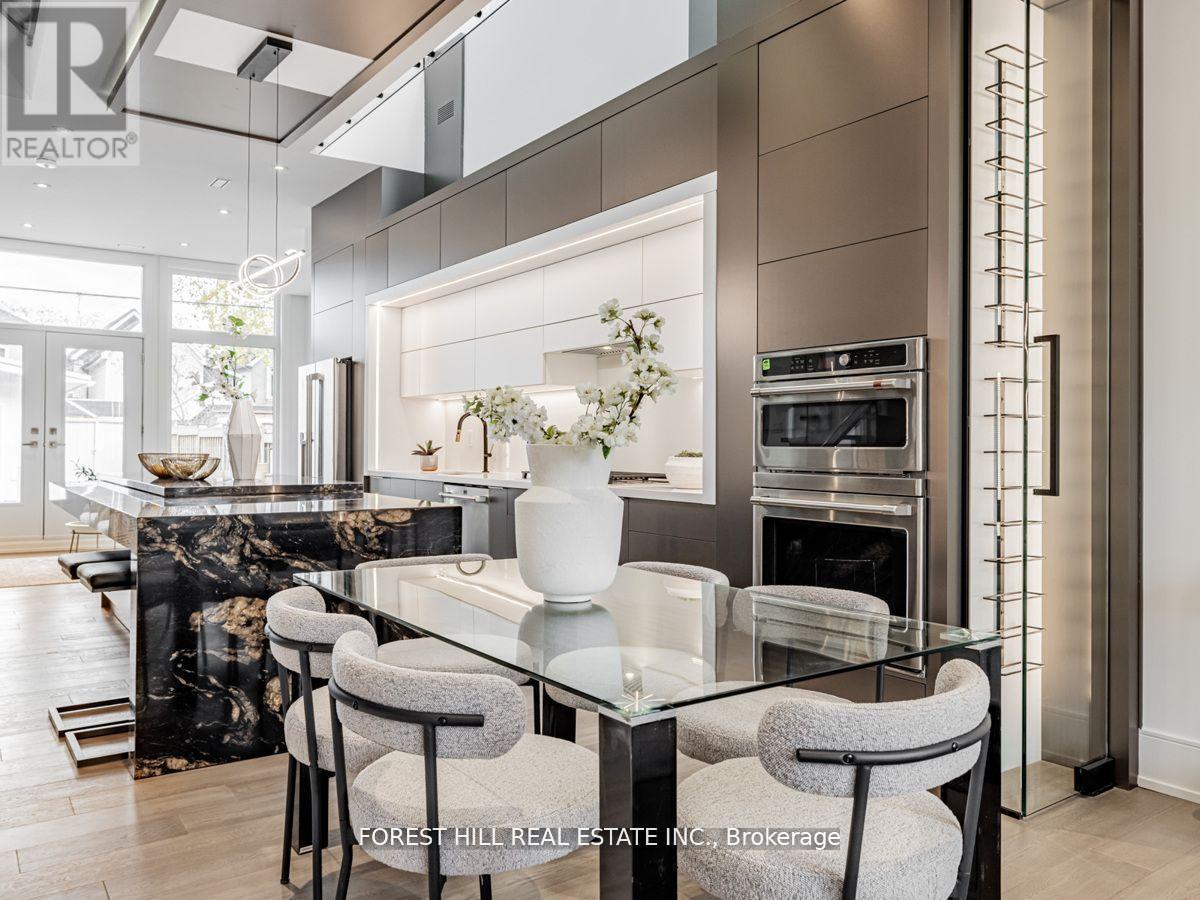 Photo 8 of 19 Devon Road, Toronto ON