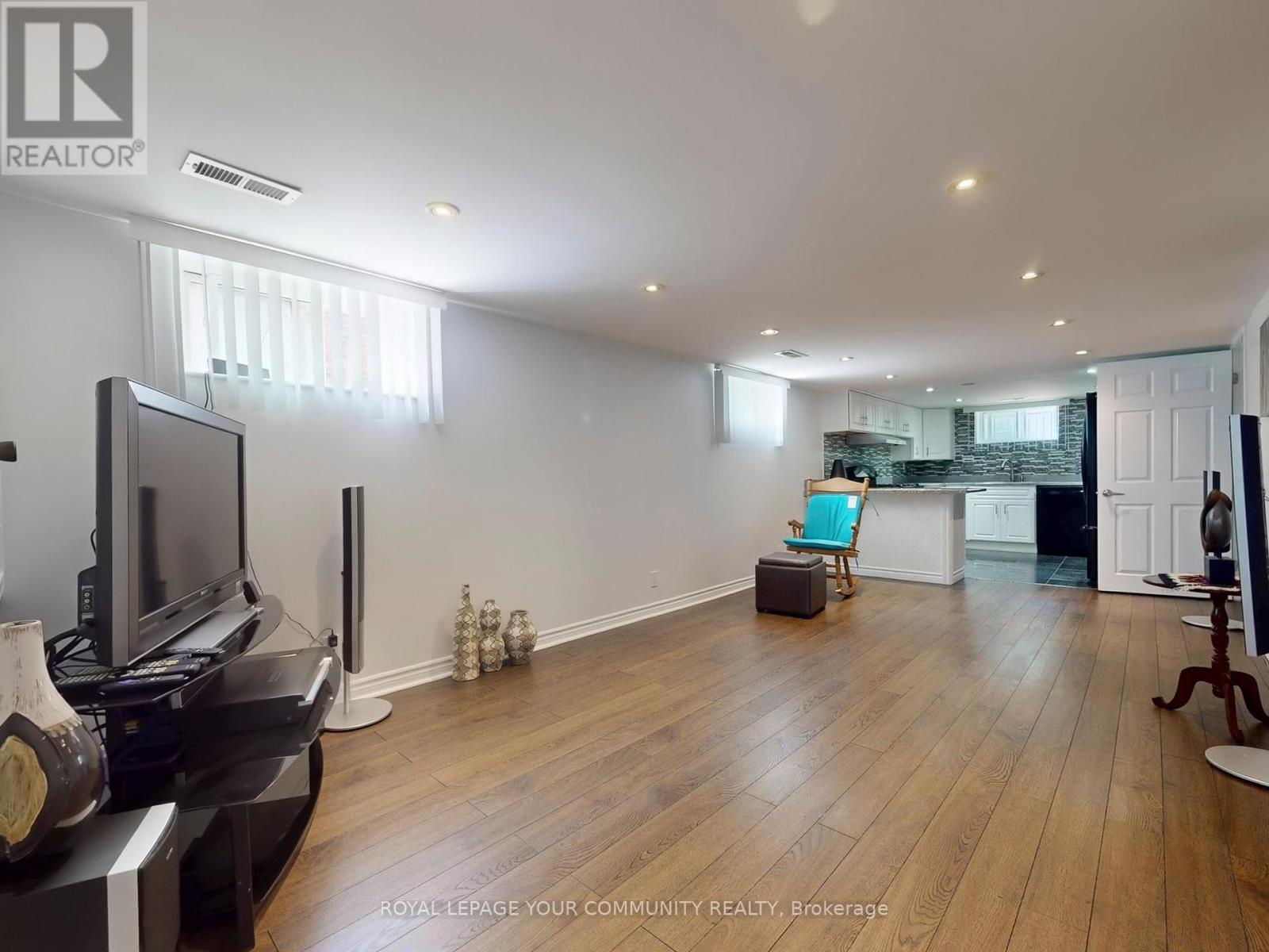 Photo 34 of 34 Droxford Avenue, Toronto ON