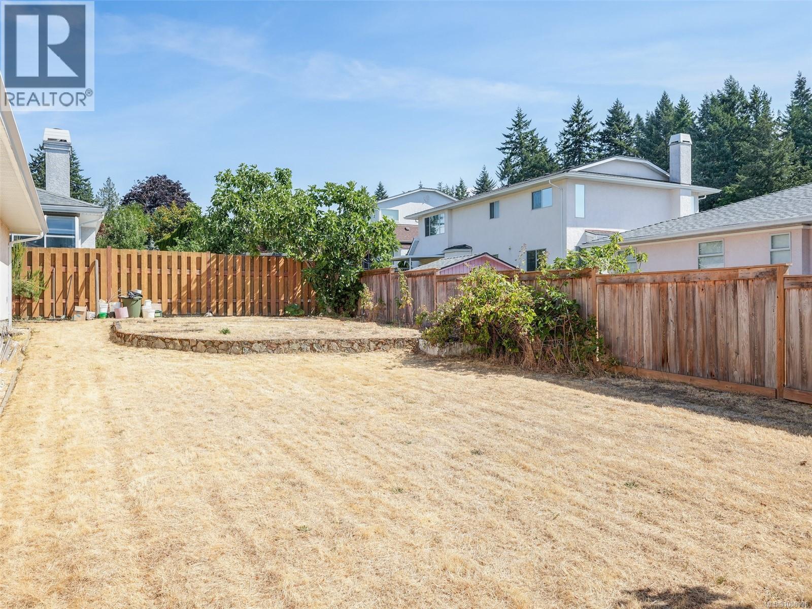 Photo 21 of 4745 Falaise Dr, Saanich BC