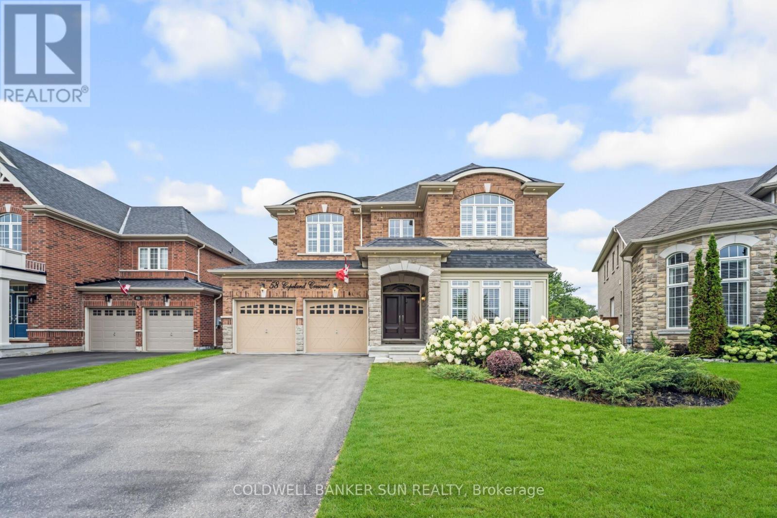 Photo 2 of 58 Copeland Crescent, Innisfil ON