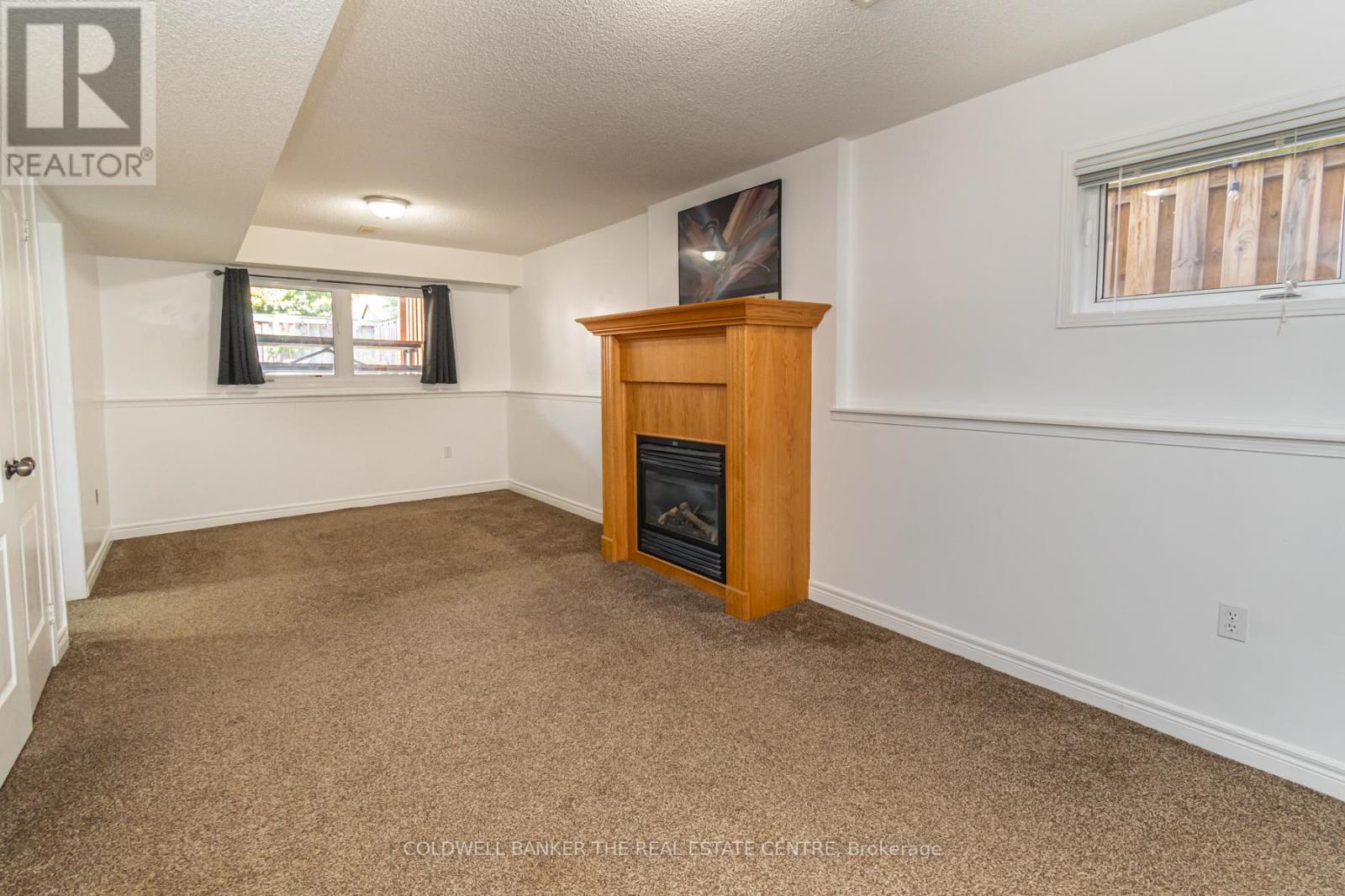 Photo 18 of 1128 Kell Street, Innisfil ON