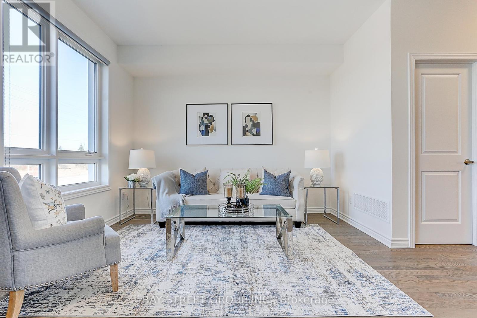 Photo 21 of 12 Chicago Lane, Markham ON