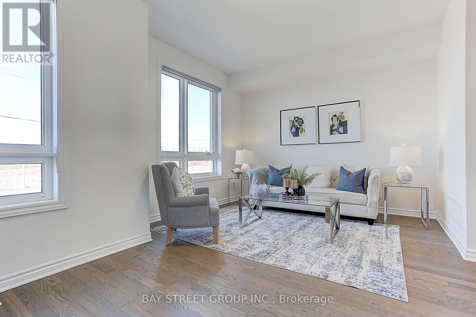 Photo 25 of 12 Chicago Lane, Markham ON