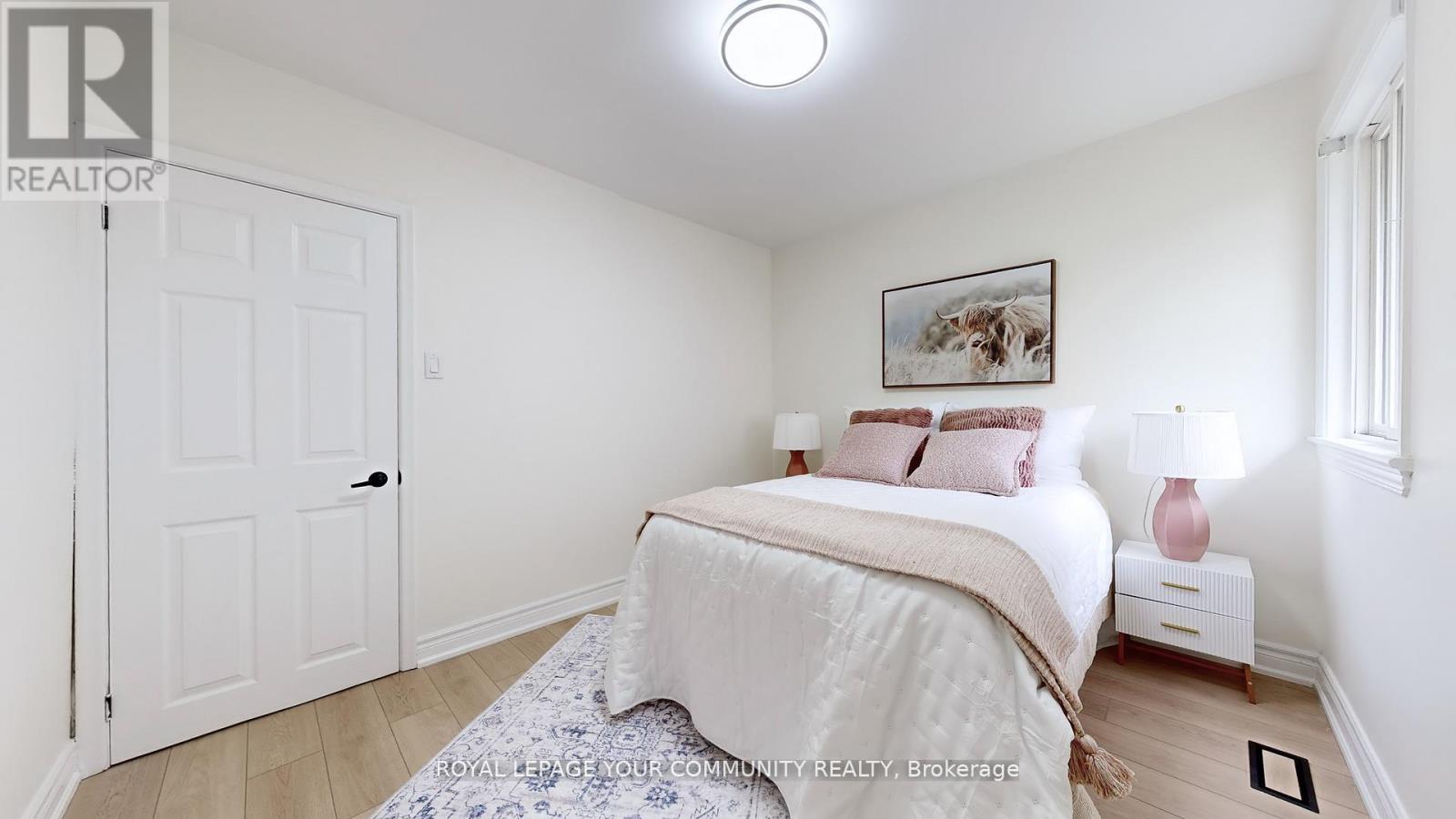 Photo 24 of 446 Lynett Crescent, Richmond Hill ON