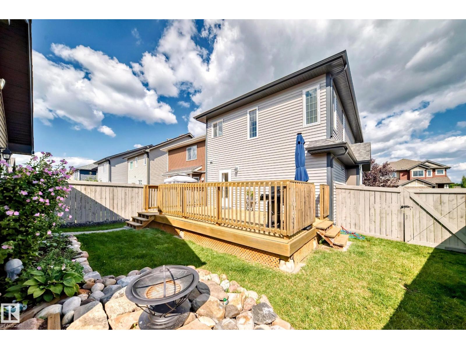 Photo 31 of 8920 218 St Nw, Edmonton AB