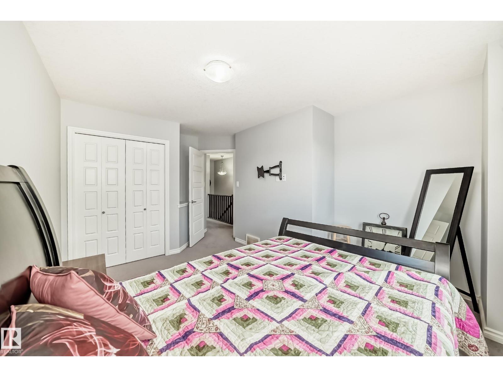Photo 14 of 8920 218 St Nw, Edmonton AB